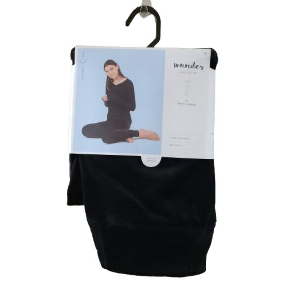 Wander By Hottotties Soft Black Velour Legging Small NWT - Picture 1 of 6